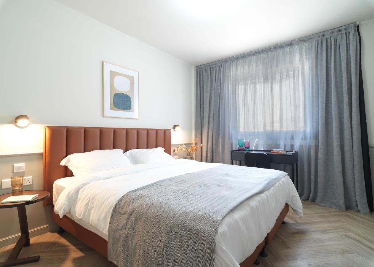 Liv The City Suites Adults Only Lárnaca Exterior foto