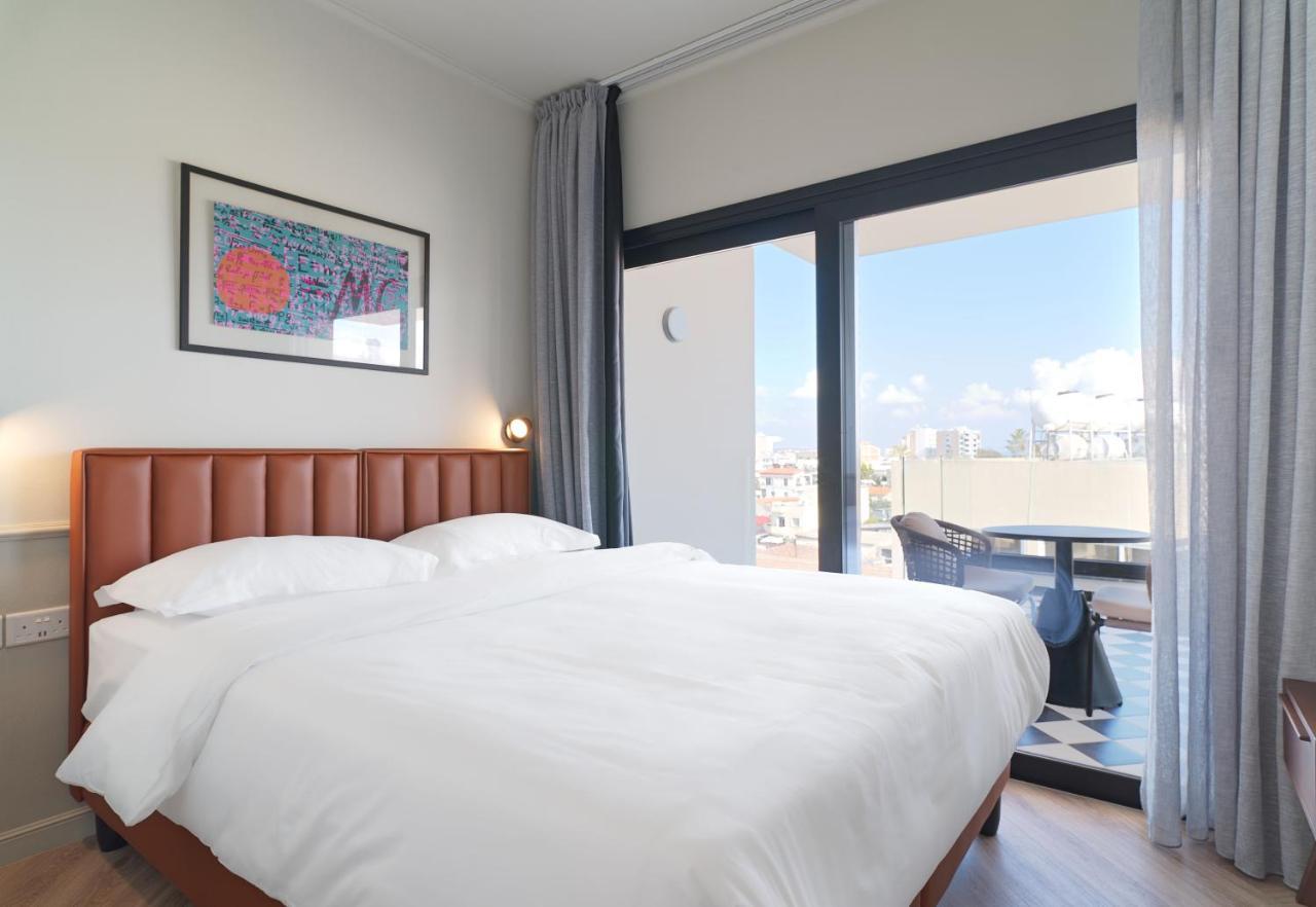 Liv The City Suites Adults Only Lárnaca Exterior foto