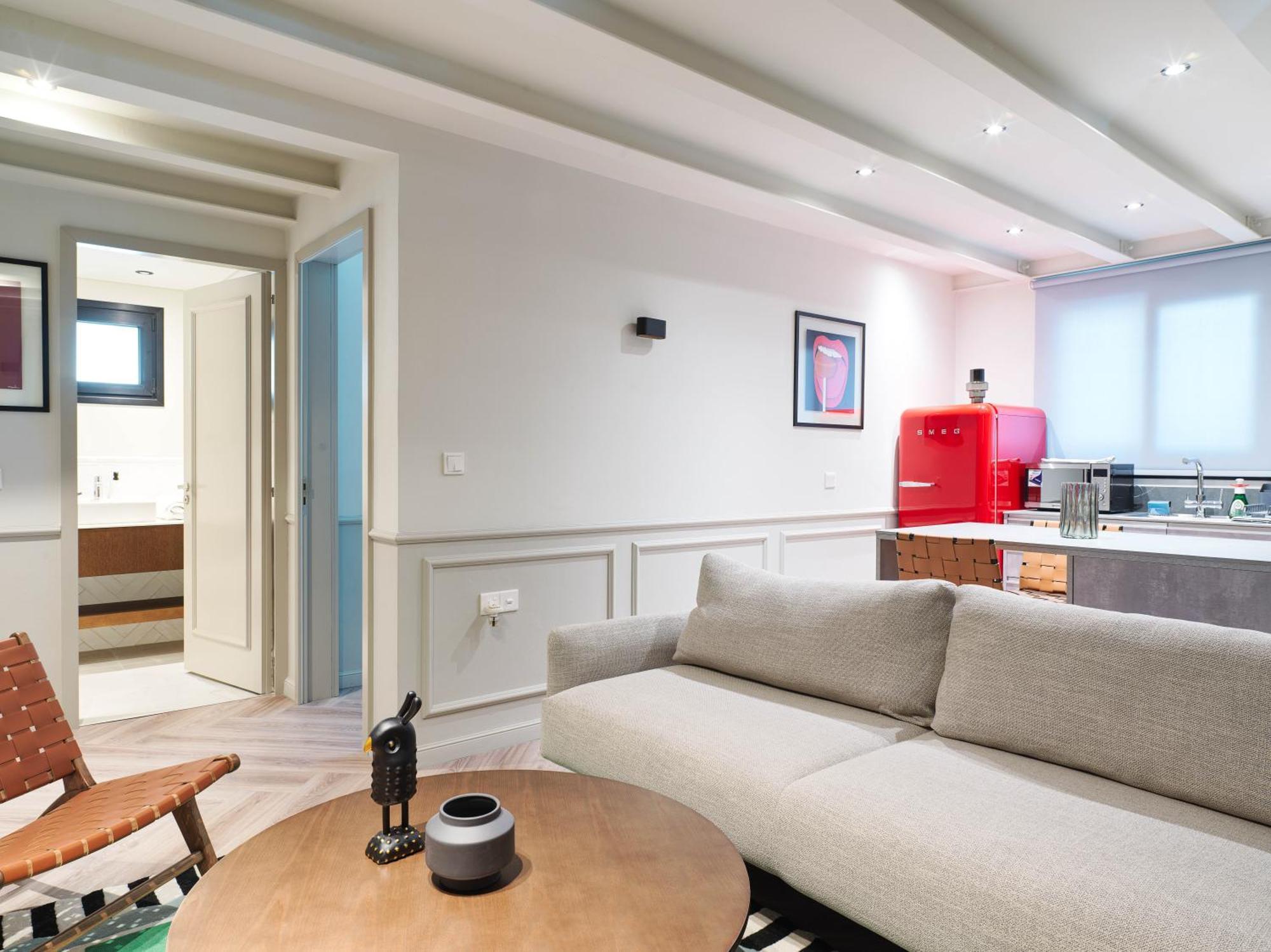 Liv The City Suites Adults Only Lárnaca Exterior foto